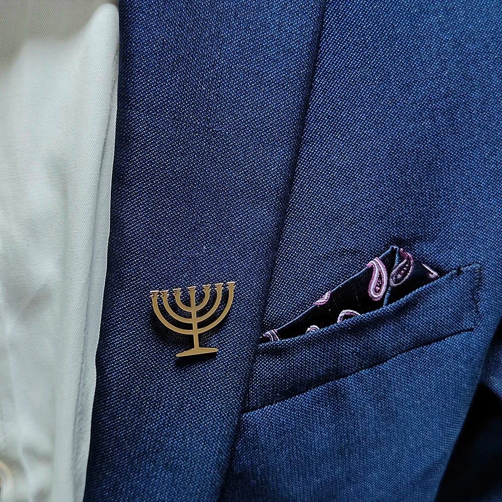Jewish Menorah Men’s Brooch | Gold Silver Suit Lapel Pin, Hanukkah Wedding Groomsmen Gift, Jewish Shirt Accessory, Menorah Pin for Him