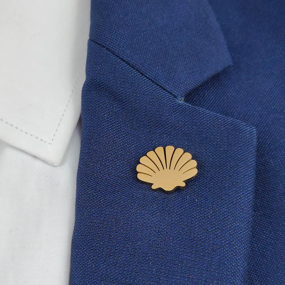 Shell Shape Brooch Pin