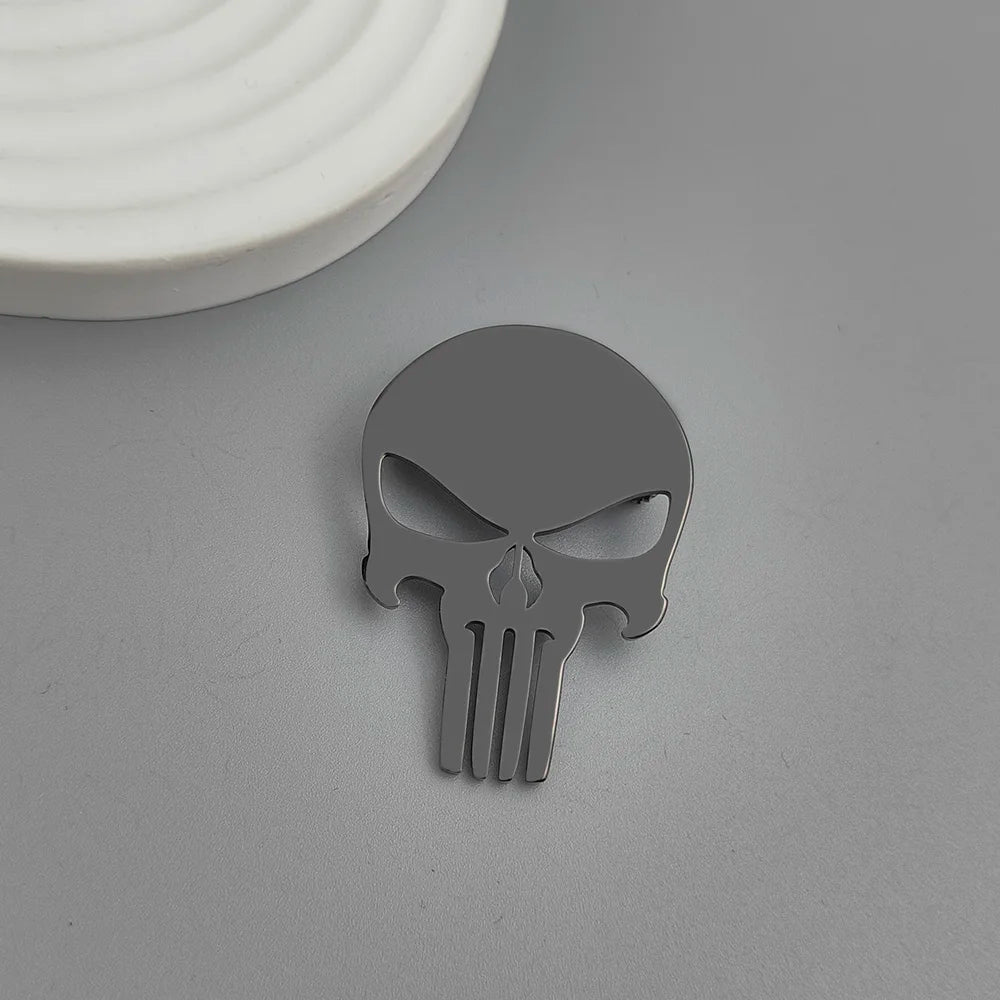 Hollow Large Skull Brooch