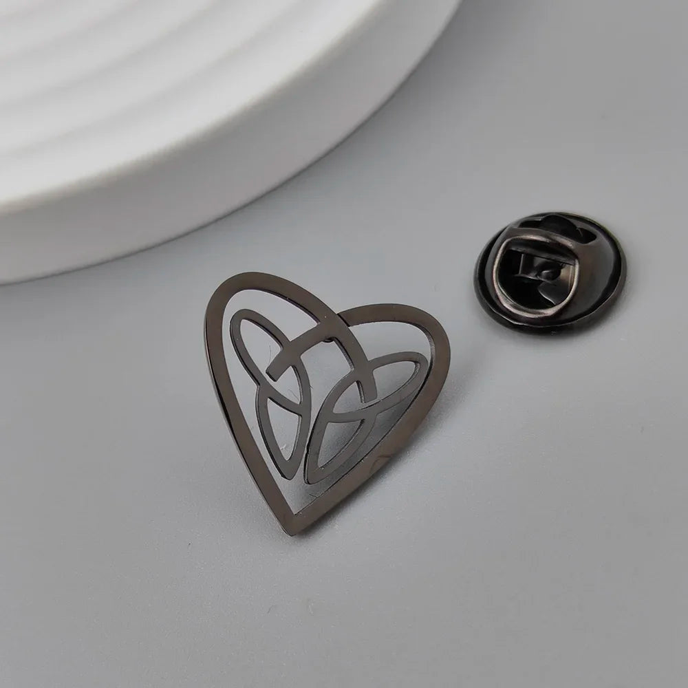 Love Heart Celtic Knot Brooch Pin