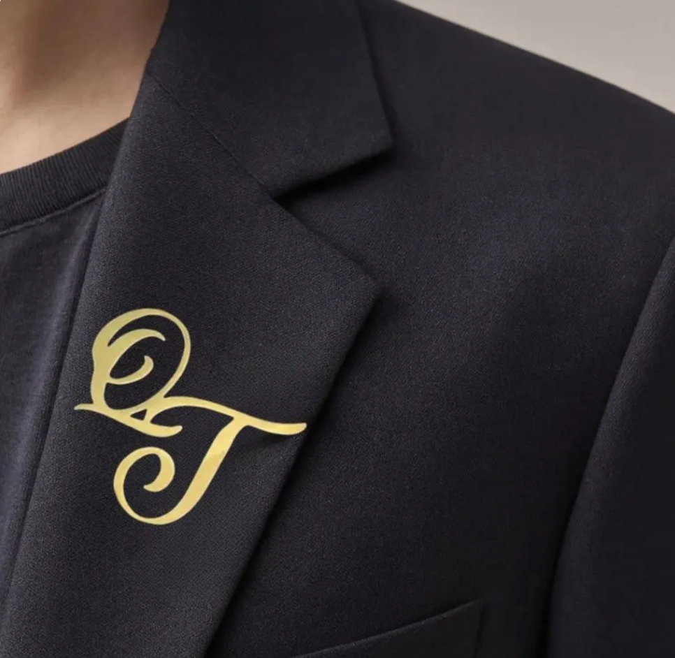 Broche avec nom personnalisé