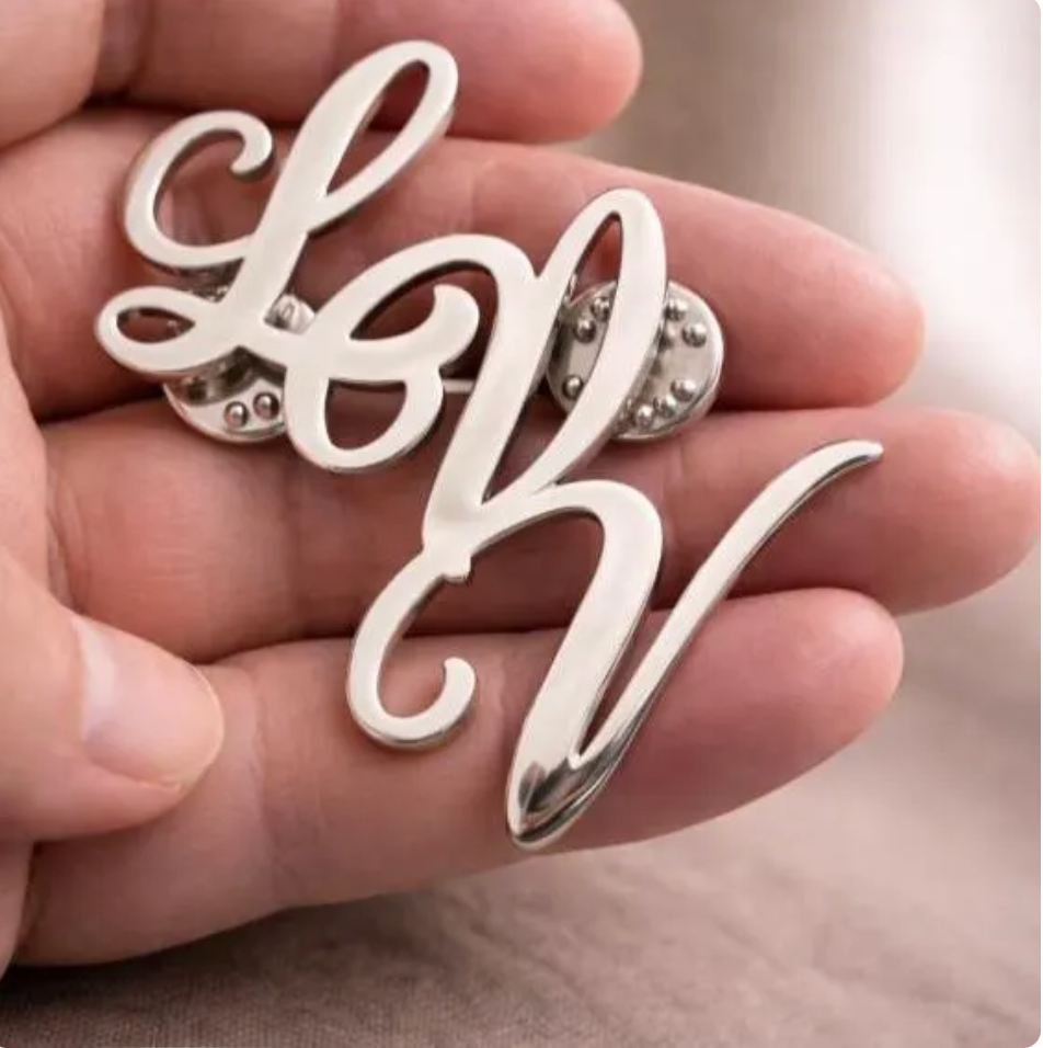 Broche avec nom personnalisé